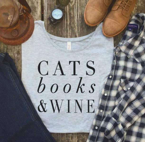 T-Shirt Femme Cats Books Wine